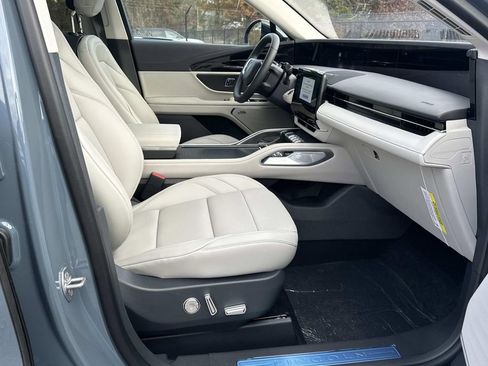 New 2026 Lincoln Nautilus Premier w/ Equipment Group 102A image 13