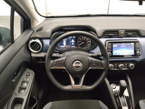 Used 2025 Nissan Versa SV FWD image 22