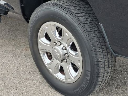 Used 2014 RAM 2500 Limited AWD/4WD image 8