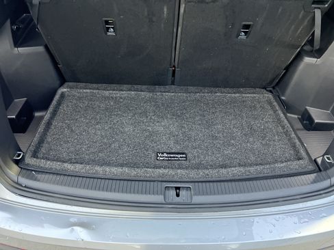 Used 2024 Volkswagen Atlas SE FWD image 28