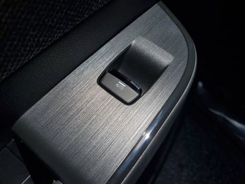 New 2026 Subaru Outback Limited AWD/4WD image 13