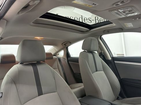 Used 2019 Honda Civic EX image 25