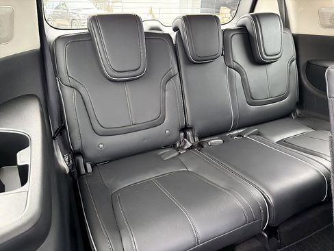 Certified 2025 INFINITI QX80 Sensory image 23