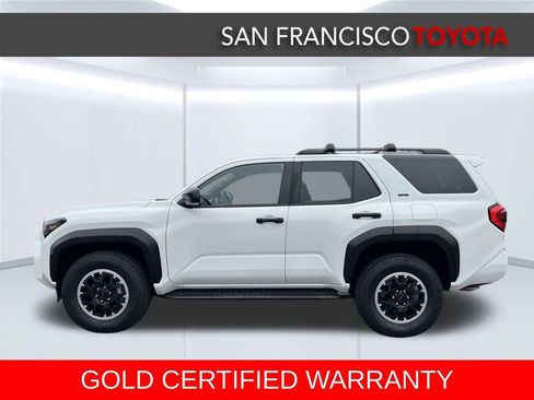 Certified 2026 Toyota 4Runner SR5 AWD/4WD image 2