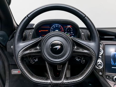 Used 2023 McLaren 720S Spider image 14