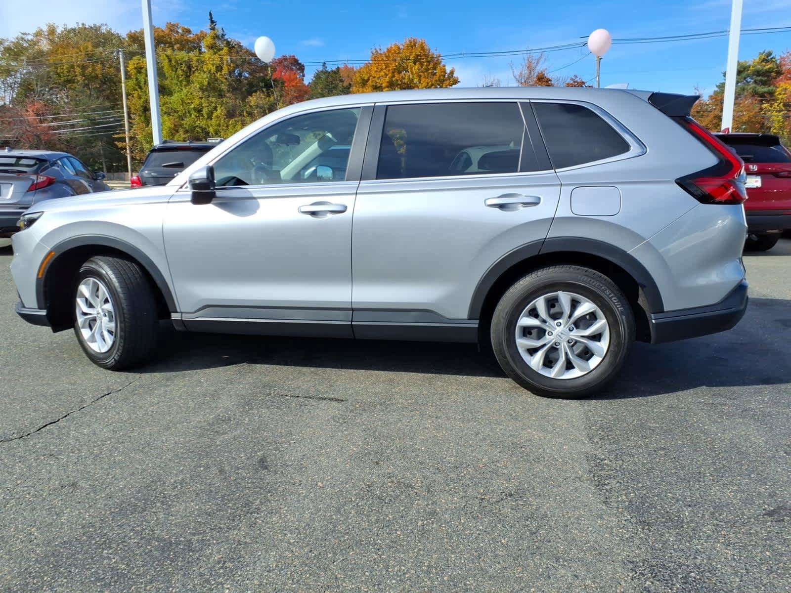Used 2025 Honda CR-V LX image 8