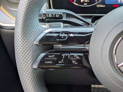 New 2026 Mercedes-Benz GLC 300 image 19