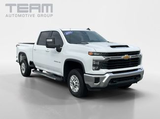 Used 2024 Chevrolet Silverado 2500 LT AWD/4WD video 1