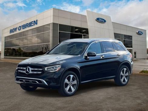 Used 2022 Mercedes-Benz GLC 300 4MATIC image 1