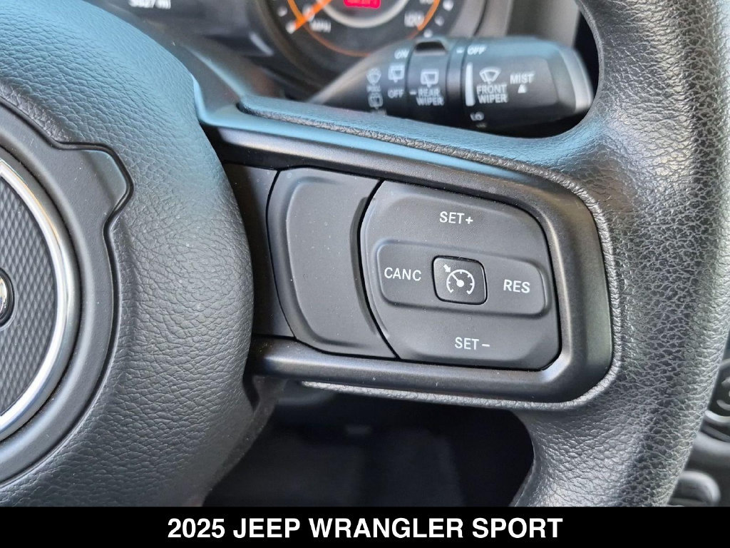 Used 2025 Jeep Wrangler Sport AWD/4WD image 17