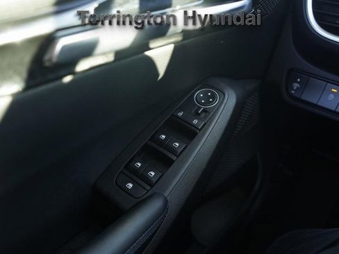 Used 2021 Kia Seltos S image 23