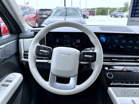 Used 2026 Hyundai Santa Fe SEL AWD/4WD image 12