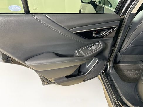 Used 2022 Subaru Outback Limited image 23