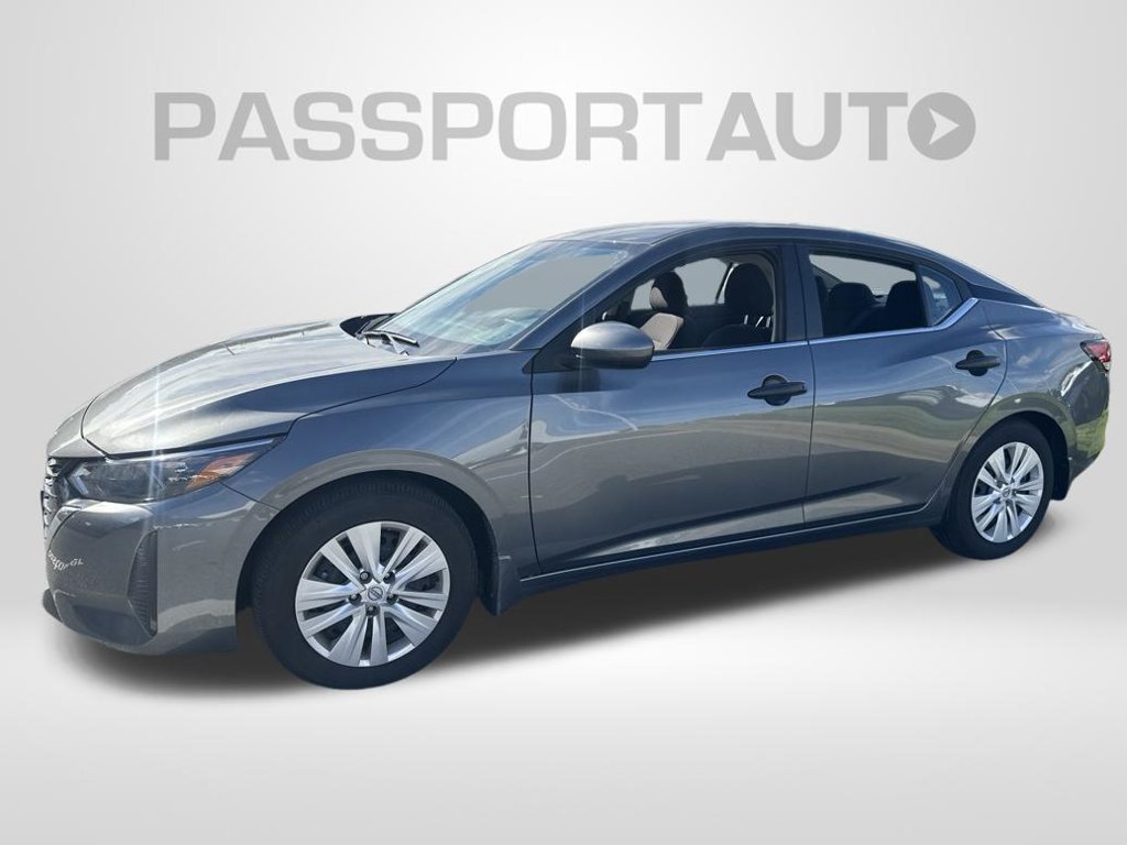 Used 2025 Nissan Sentra S FWD image 1