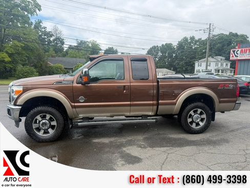 Used 2011 Ford F250 Lariat w/ Chrome Pkg AWD/4WD image 4