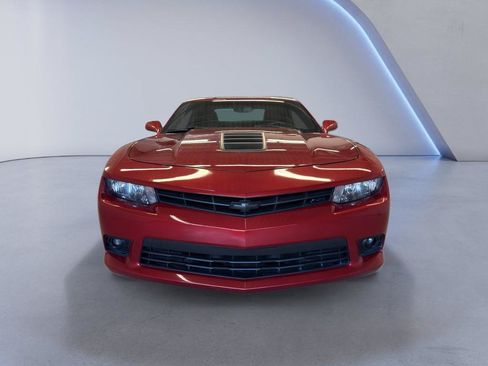 Used 2015 Chevrolet Camaro SS w/ Rear Vision Package RWD image 2
