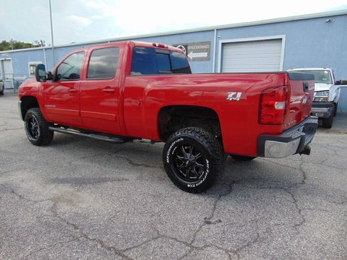 Used 2008 Chevrolet Silverado 2500 LTZ w/ Safety Package AWD/4WD image 8