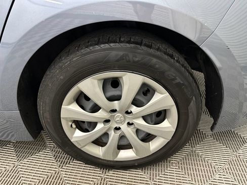 Used 2024 Toyota Corolla LE FWD image 18