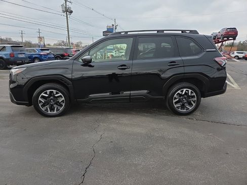 Certified 2025 Subaru Forester Premium w/ Convenience Package #1 image 4