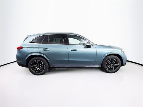 New 2026 Mercedes-Benz GLC 300 4MATIC image 8