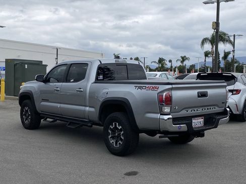 Certified 2023 Toyota Tacoma TRD Off-Road w/ Black Out Package (TMS) AWD/4WD image 4