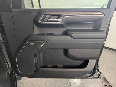 Used 2024 Chevrolet Silverado 1500 RST AWD/4WD image 20