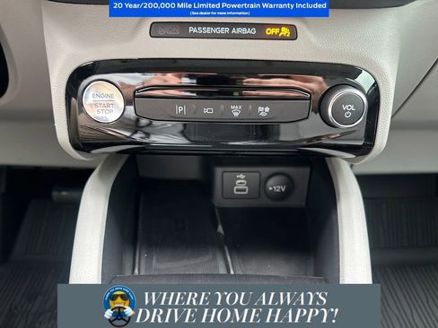 New 2026 Ford Escape Platinum w/ Premium Technology Package AWD/4WD image 17