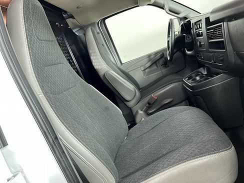 Used 2025 GMC Savana 2500 w/ Driver Convenience Package RWD image 22