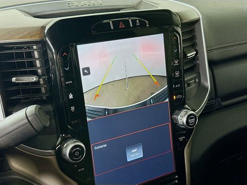 Used 2024 RAM 2500 Laramie image 10