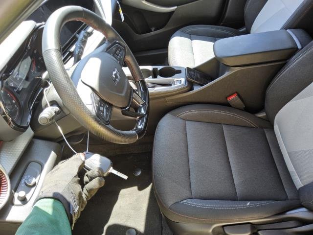 Used 2026 Chevrolet Trax RS w/ Sunroof Package FWD image 4