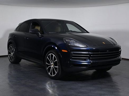Certified 2023 Porsche Cayenne S image 9