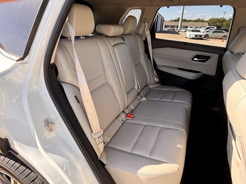 Used 2021 Nissan Rogue SL FWD image 30