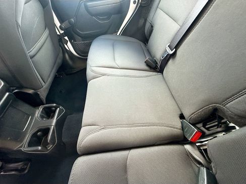 Used 2022 Jeep Wrangler Unlimited Sport image 27