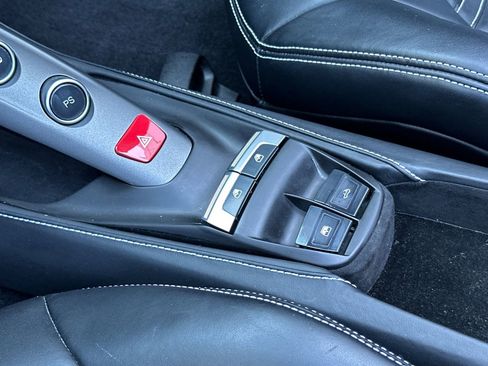 Used 2019 Ferrari 488 Spider image 25