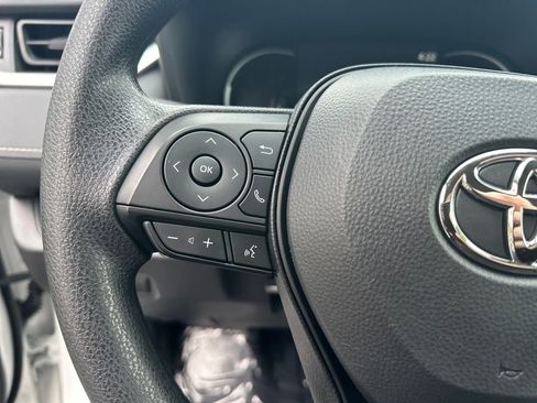 Certified 2025 Toyota RAV4 LE image 19