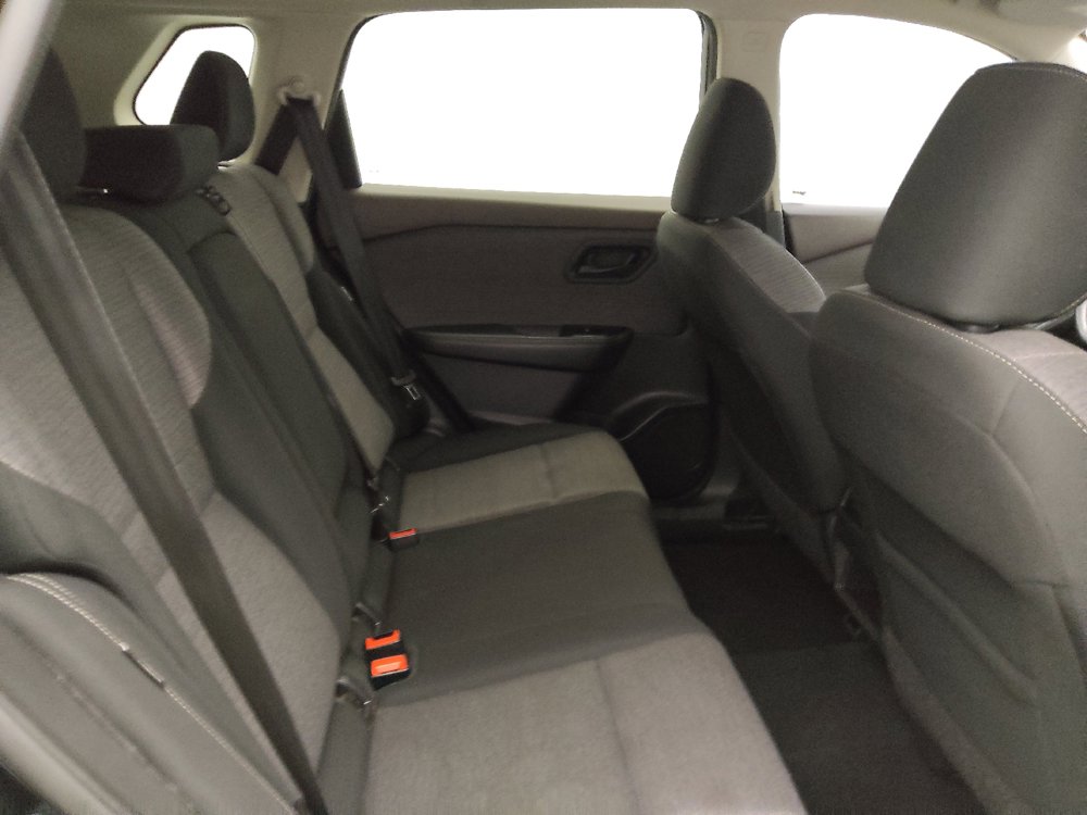 Used 2021 Nissan Rogue S FWD image 19