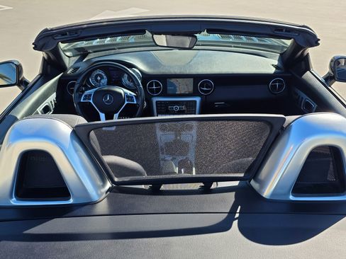 Used 2013 Mercedes-Benz SLK 250 w/ Premium I Pkg image 12