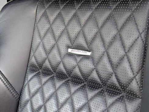 Used 2016 Mercedes-Benz G 63 AMG 4MATIC image 29
