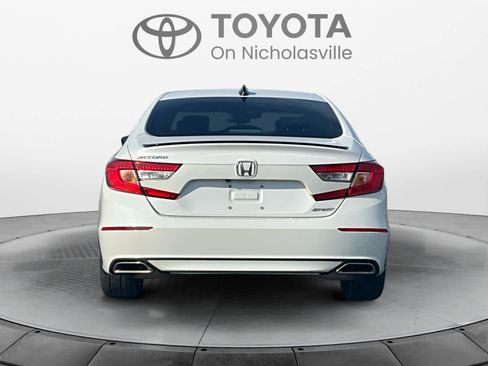 Used 2022 Honda Accord Sport image 5
