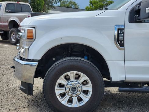 Used 2022 Ford F250 XLT image 9