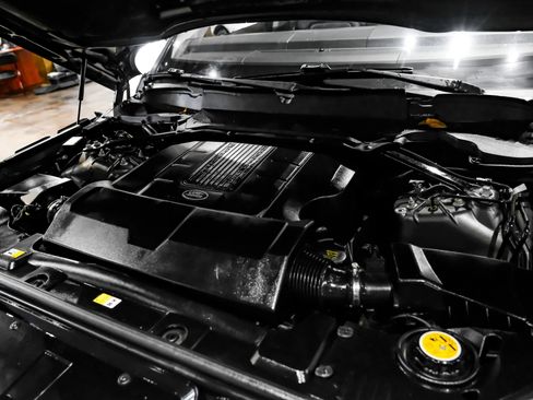 Used 2019 Land Rover Range Rover Sport HSE AWD/4WD image 47