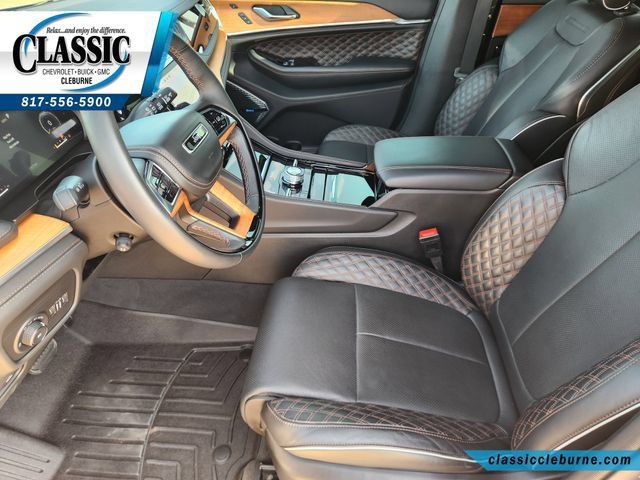 Used 2024 Jeep Grand Cherokee Summit AWD/4WD image 14