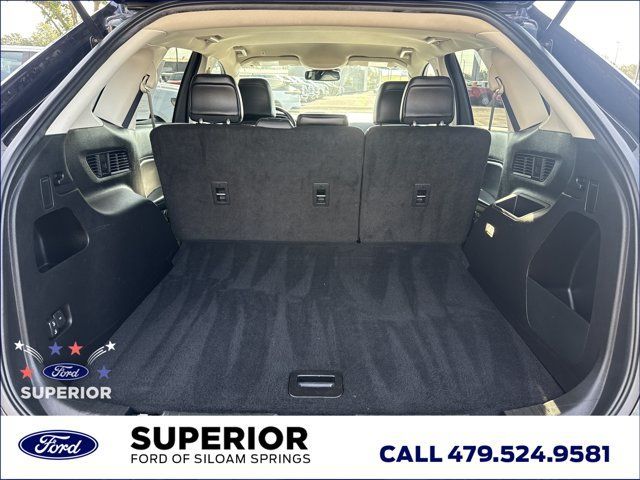 Used 2024 Ford Edge SEL AWD/4WD image 12