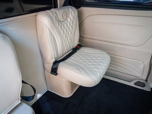 Used 2017 Mercedes-Benz Metris Passenger image 70