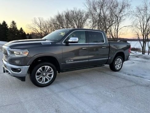 Used 2022 RAM 1500 Limited image 15