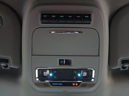 Used 2024 Ford F350 Lariat w/ FX4 Off-Road Package AWD/4WD image 7