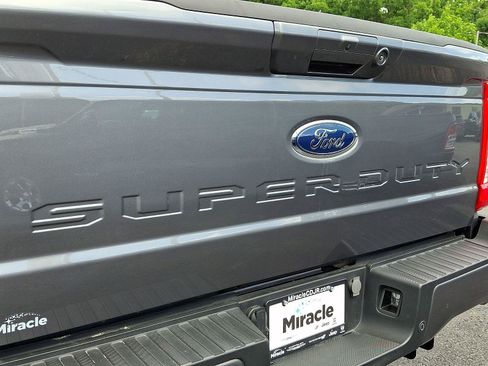 Used 2024 Ford F250 Lariat w/ Sport Appearance Package AWD/4WD image 32
