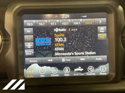 Used 2020 Jeep Gladiator Overland image 17