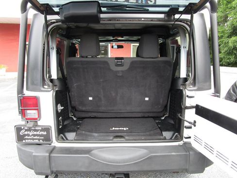 Used 2012 Jeep Wrangler Sport w/ Connectivity Group AWD/4WD image 19