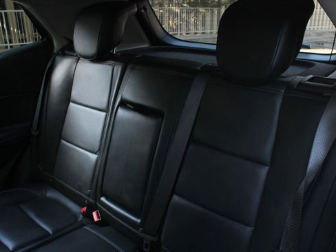 Used 2018 Buick Encore Essence image 18